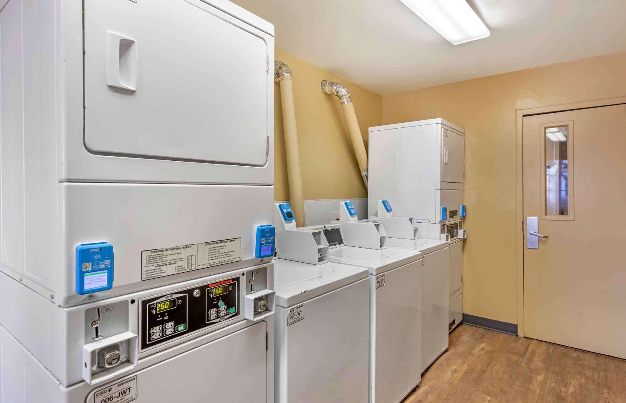Extended Stay America Select Suites - Denver - Tech Center South - Greenwood Village Сентенниал Экстерьер фото